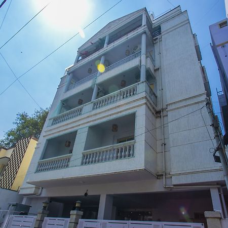 Oyo 23360 White Bricks Inn Bangalore Exterior photo